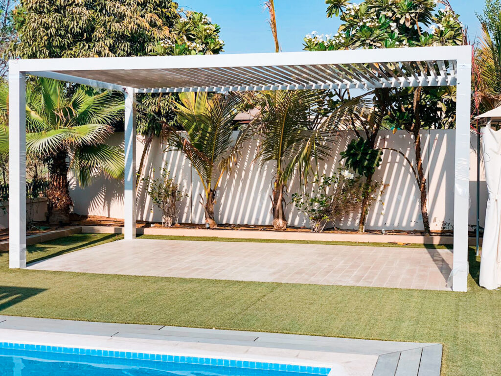 Aluminium pergola design